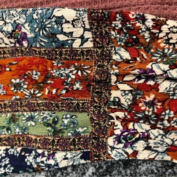 Umgee Multi Fabric Fall Top - Picture 13 of 13